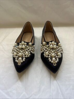 Versona Black Pointed Toe Flats with Pearl Embellishment